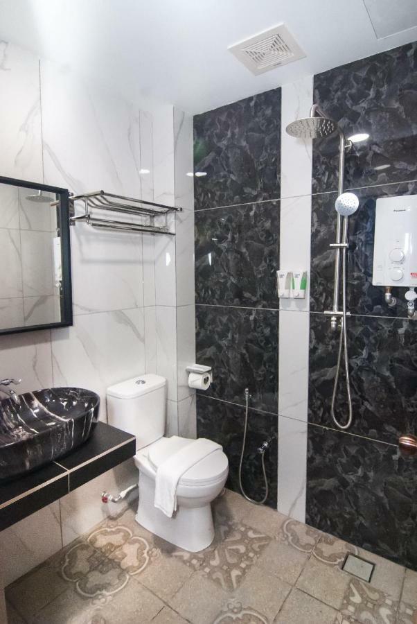 Good 9 Hotel - Bukit Dahlia Johor Bahru Extérieur photo